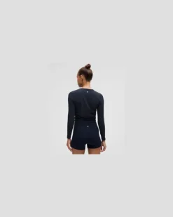 All It Takes Geripptes Langarmshirt aus Nulu für Frauen – Größe in True Navy