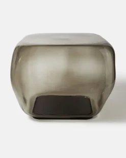 Beistelltisch Ishi by Kristian Sofus Hansen und Tommy Hyldahl Grau
