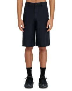 Bermudashorts aus Leinenmischung mit Garment-Dye-Färbung - Kurze Hosen - Herren - Schwarz