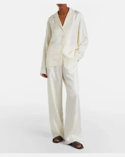 Bestickte Pyjama-Sose aus Seidensatin Weiß
