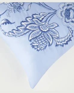 Besticktes Kissen Bloom aus Baumwolle Blau