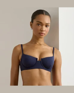 Bikinitop mit ausgeschnittenem Detail Blue