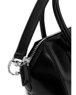 Black Clutch