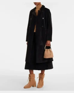 Bucket Bag Bon Bon Small aus Shearling Braun