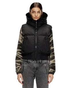 Daunenweste mit Kapuze aus Nylon in Knitter-Optik - Winterjacken - Damen - Schwarz