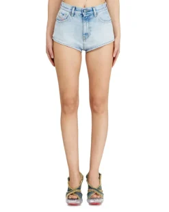 Denimshorts mit ausgefransten Säumen - Kurze Hosen - Damen - Blau