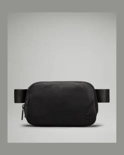 Everywhere Gürteltasche Größe in Schwarz