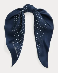 Gepunktetes Tuch aus Seidentwill Blue