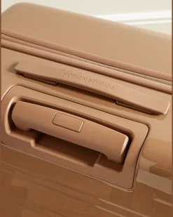 H7 Essential Hardshell Check-In Suitcase Brown