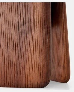 Hocker Stonehenge by Ludovica und Roberto Palomba Braun