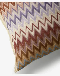 Kissen Margot Zigzag aus Häkelstrick Multicolor