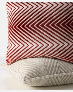 Kissen Ziggy aus Samt Rot
