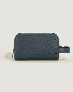 Kosmetik-Clutch aus Leder mit Straußenprägung - Samtblau - Leder - MB199016 - Clutches