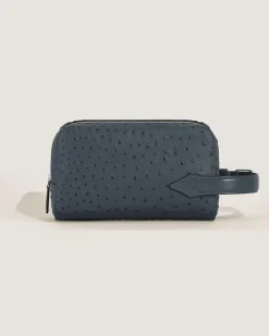 Kosmetik-Clutch aus Leder mit Straußenprägung - Samtblau - Leder - MB199016 - Clutches
