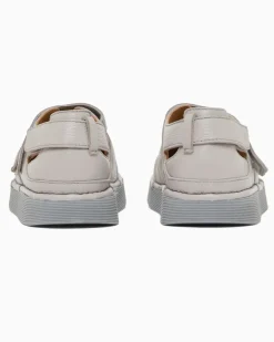 Ledersandalen mit Cut-out-Details Grau