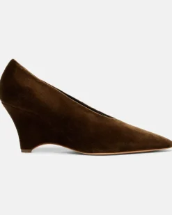 Le Monde Béryl Wedges Victoria 70 aus Samt Braun