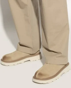Men's Tasman Lug Clogs Loafers Beige Shoes ><noscript><img width=