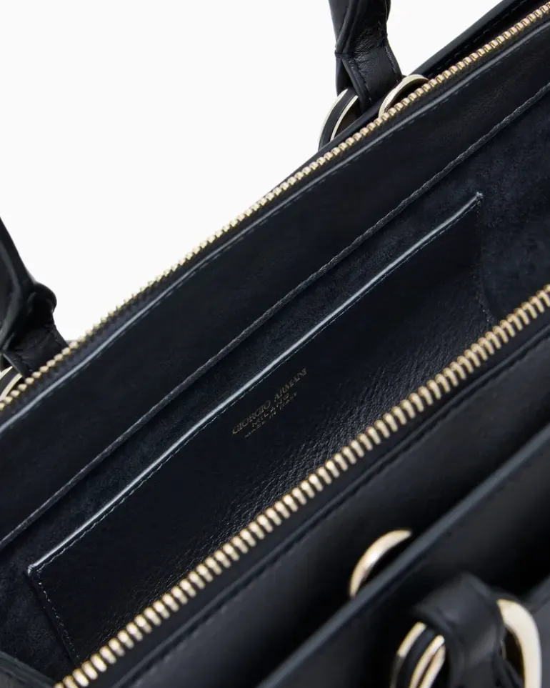 Mittelgroße Henkeltasche aus Leder Schwarz