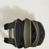Mittelgroßer Rucksack mit 3 Fächern aus Sartorial Leder - Khaki - Leder - MB221542 - Rucksäcke