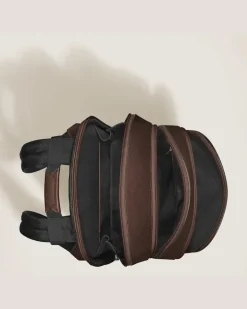 Mittelgroßer Rucksack mit 3 Fächern aus Sartorial Leder - Ebony colour - Leder - MB222929 - Rucksäcke