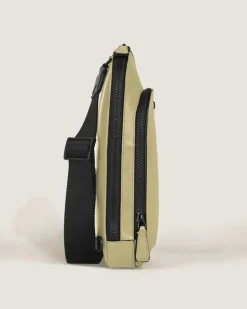 Mittelgroße Umhängetasche aus Extreme Leder - Mandel - Leder - MB221600 - Sling Bags