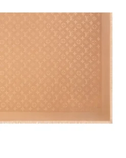 Monogram Classic Tuch Beige