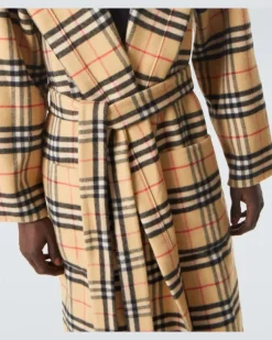Morgenmantel Burberry Check aus Wolle und Kaschmir Beige