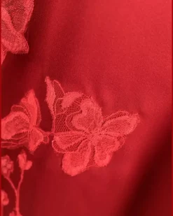 Nachthemd mit blumigem Detail - Rot