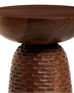 Nera Hocker mit geschnitzter Basis - Braun