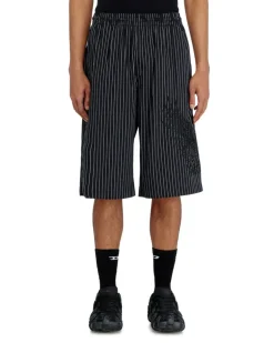 Pinstripe-Shorts mit Phoenix-Stickerei - Kurze Hosen - Herren - Schwarz