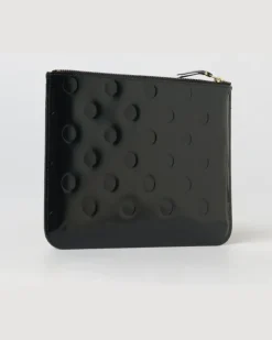 Pouch aus gebürstetem Leder mit geprägten Punkten Schwarz