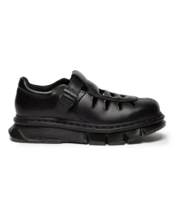 QUBIST Fisherman Schnallenverschluss mit Cut-Out - Schwarz