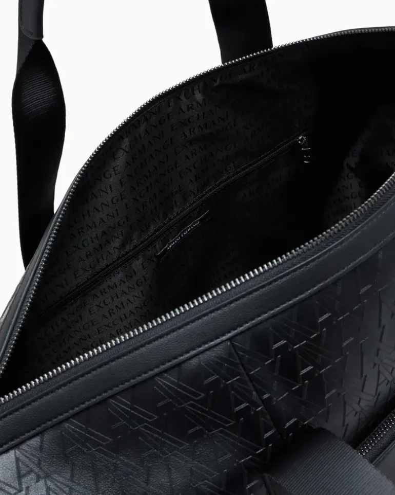 Reisetasche mit geprägtem Muster und einem Schultergurt Schwarz