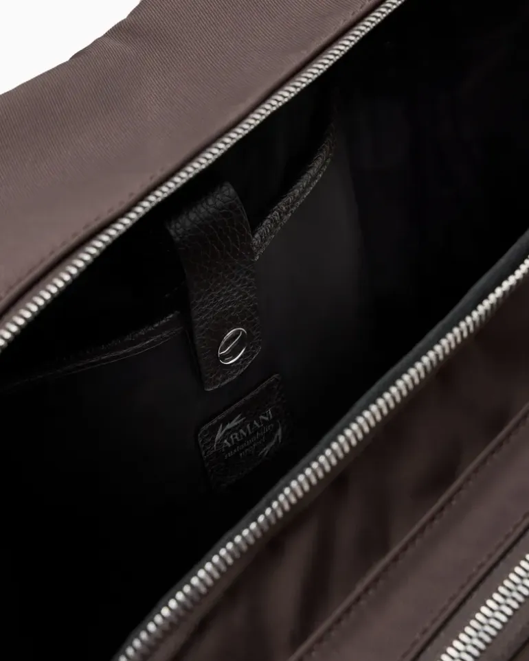 Rucksack aus Nylon und vollnarbigem Leder Braun