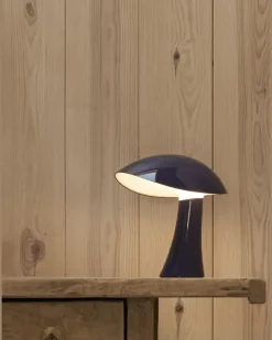 Rumee 220 LED Tischleuchte (24cm x 22cm) - Blau