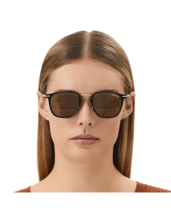 Runde Sonnenbrille mit schwarzem Spritzgussrahmen - - Eingespritzt - MB133063 - Sonnenbrillen