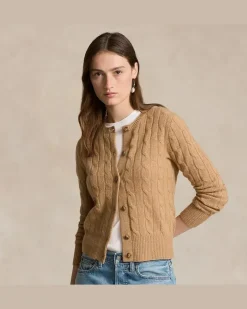 Rundhalsstrickjacke aus Kaschmir Tan