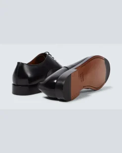 Schnürschuhe aus Leder Schwarz