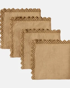 Set aus vier Servietten Beige