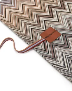 Set aus zwei Tischsets mit Zickzackmuster - Nude