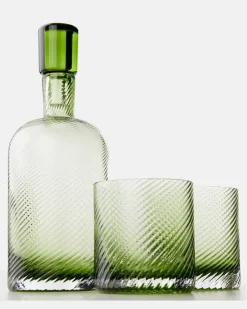 Set Borealis aus Flasche und zwei Tumbler-Gläsern GrüN
