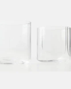 Set Hew aus vier Tumbler-Gläsern Transparent