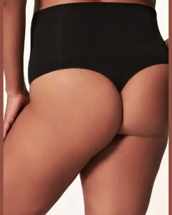 Shape-String Spanxshape™ Extraordinary schwarz