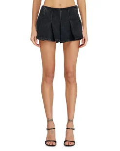 Shorts aus-Denim mit Falten vorn - Kurze Hosen - Damen - Schwarz