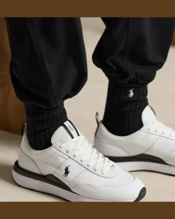Sneaker Train 89 aus Leder und Oxford White