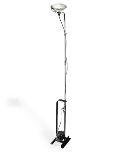 Toio Stehlampe (195cm) - Schwarz