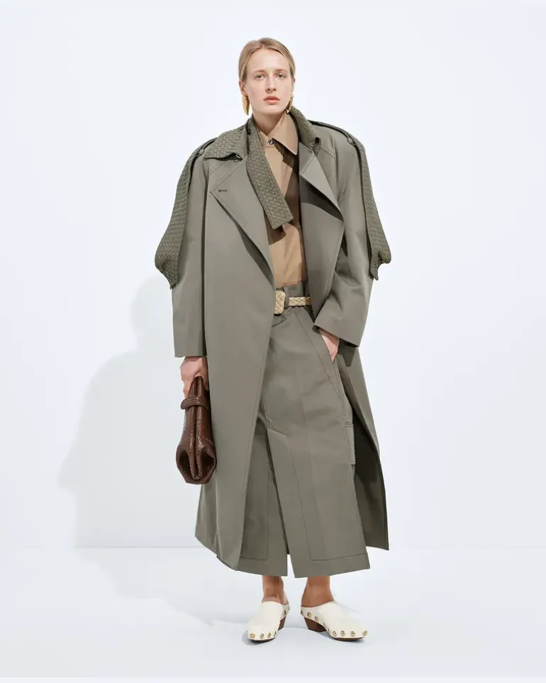 Trenchcoat aus Baumwolle und Seidengabardine-Grau - Damen
