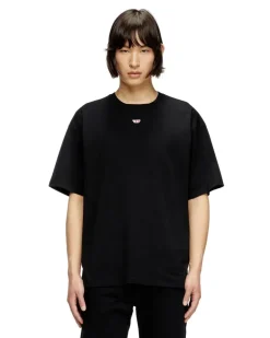 T-Shirt mit gesticktem D-Patch - T-Shirts - Unisex - Schwarz