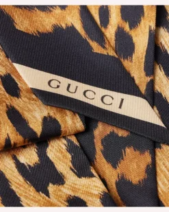 Tuch aus Seiden-Twill Braun