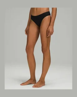 UnderEase String mit mittelhohem Bund 5er-Pack für Frauen – Größe in Black